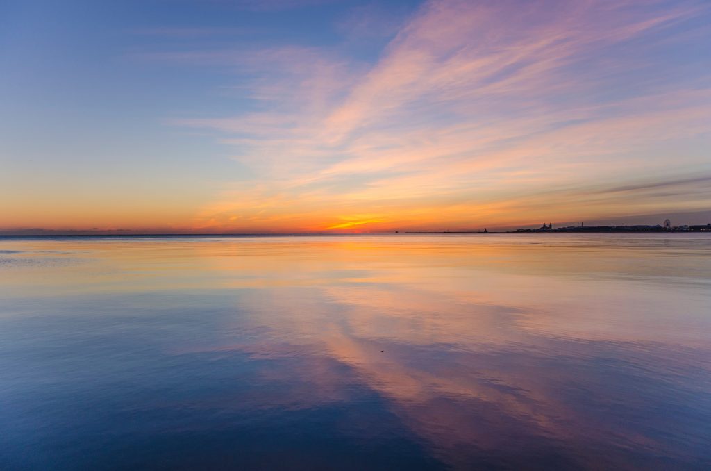 image of a sunset over the sea